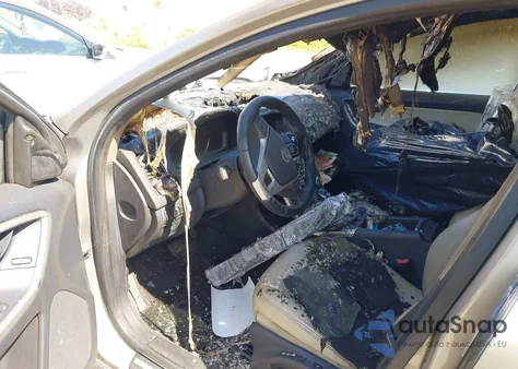 2016 Volvo Xc60 T6 Drive-E from USA, damaged, VIN YV449MRK0G2926106